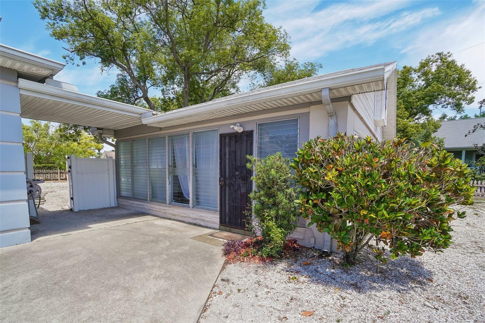 ACREAGE - Residential