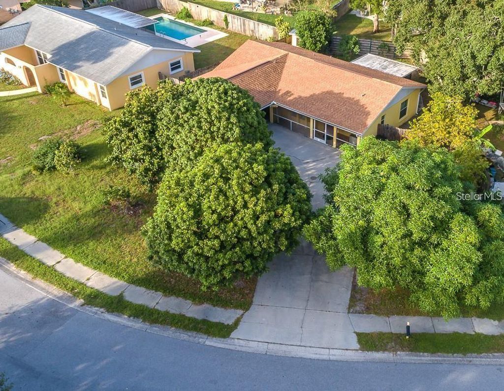 Photo of 2874 Indianwood Drive, Sarasota, FL 34232 (MLS # O6394936)