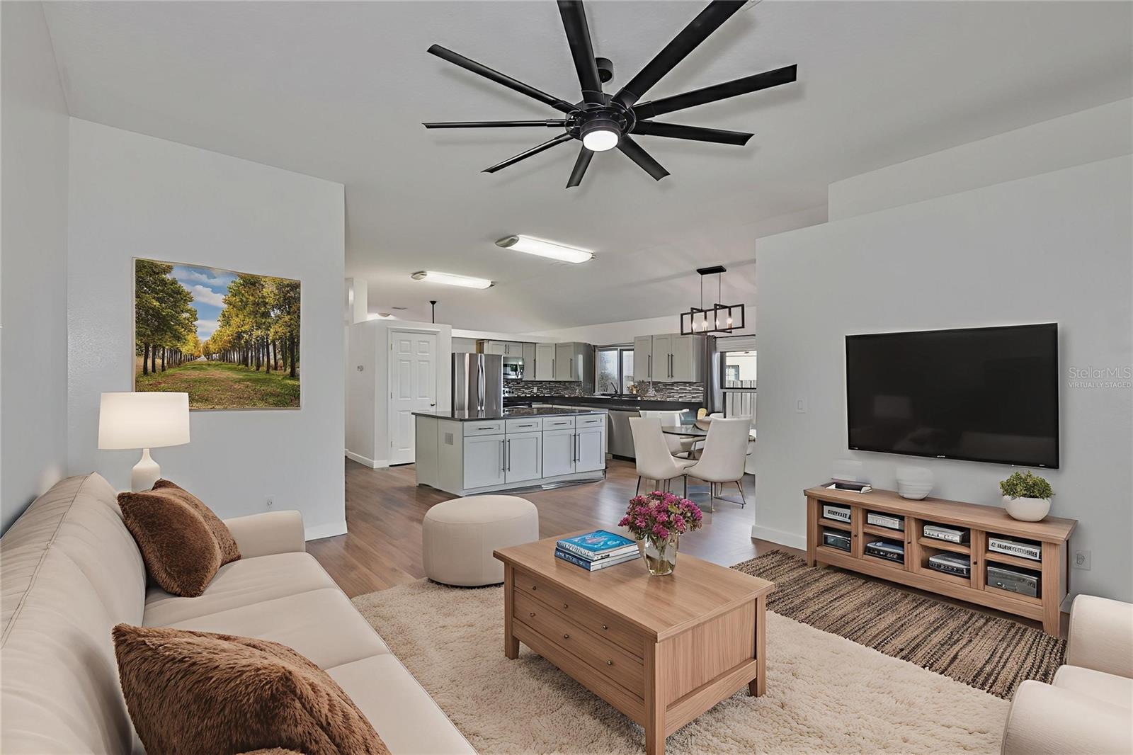 1719 SCOTCH PINE DRIVE