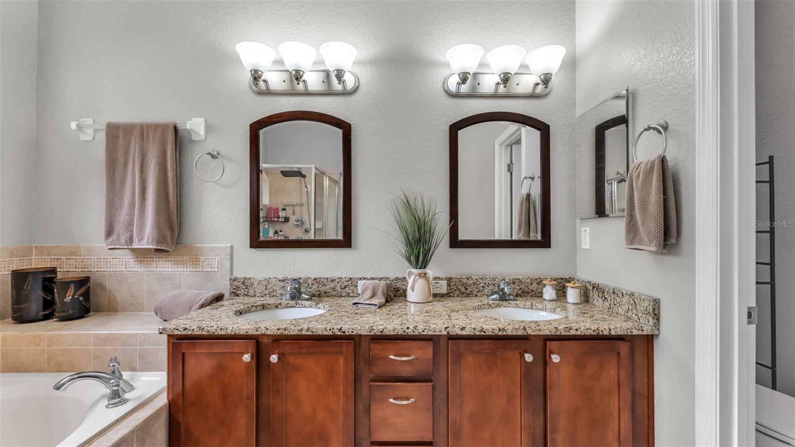 TOWNE PARK ESTATES - Residential