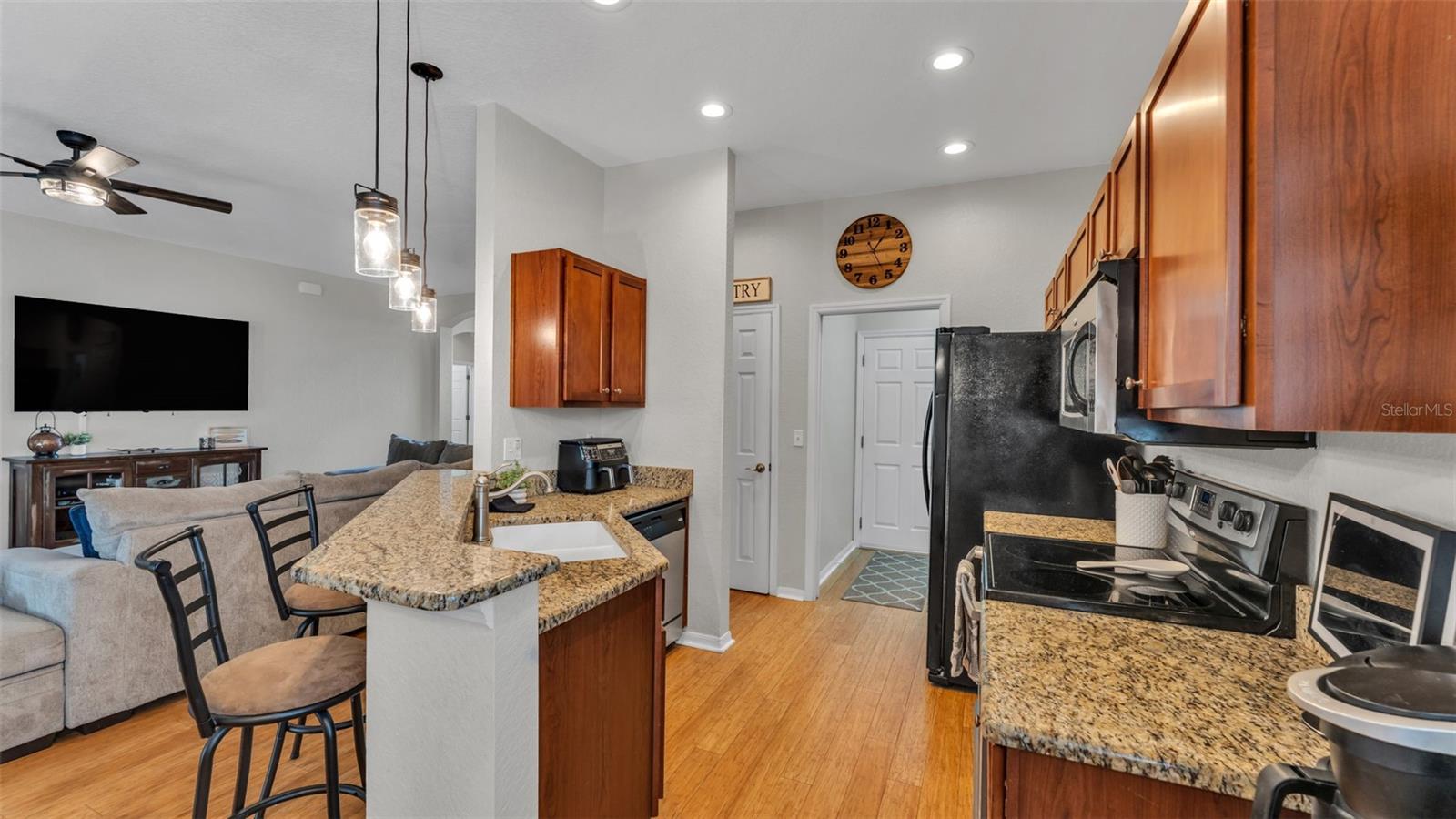 TOWNE PARK ESTATES - Residential