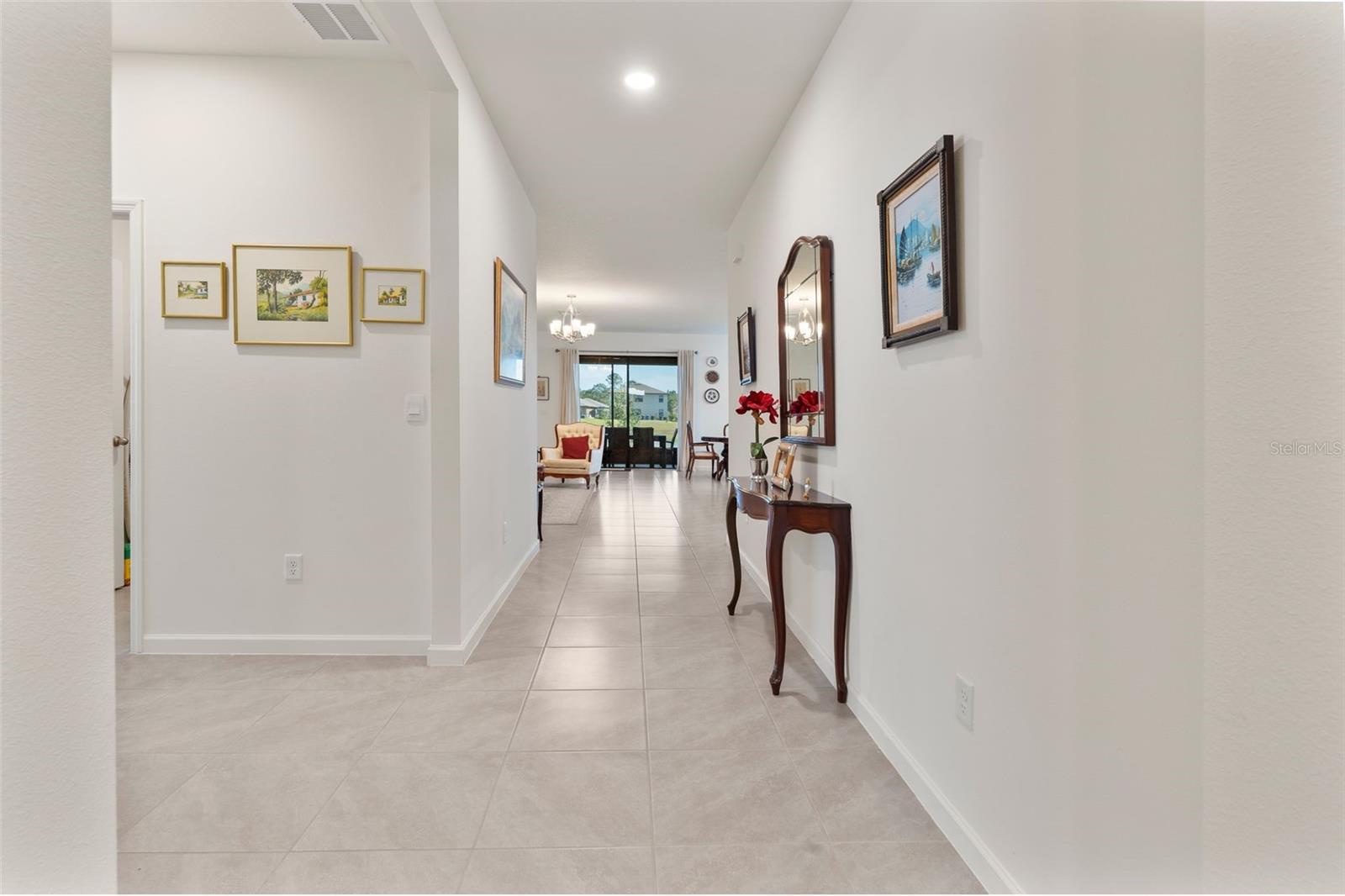 799 OLD COUNTRY ROAD SE