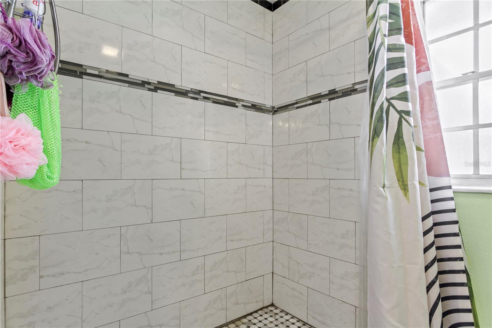 SPRING OAKS - Residential