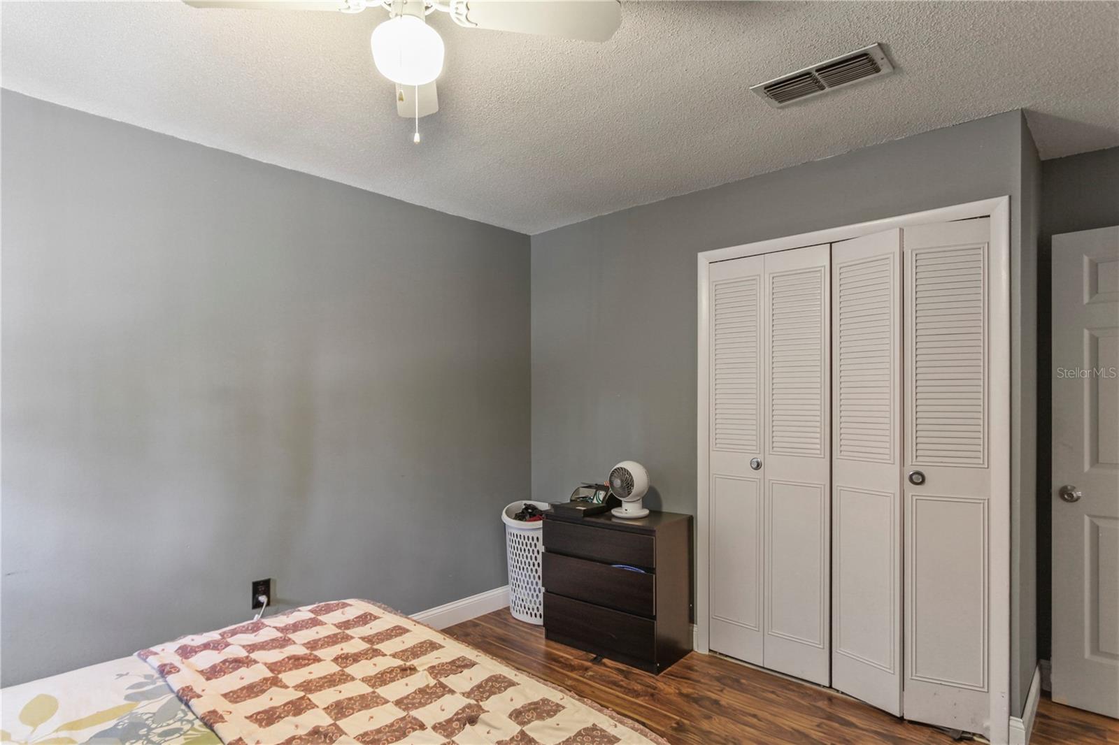 SPRING OAKS - Residential