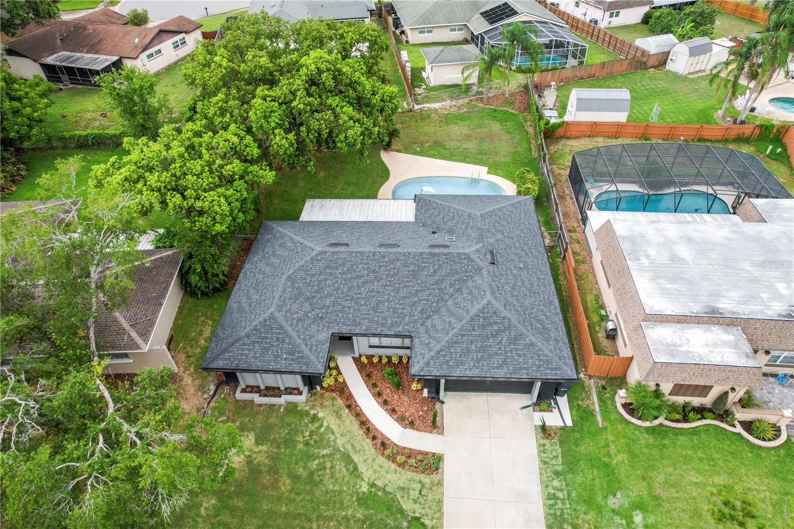 SPRING OAKS - Residential