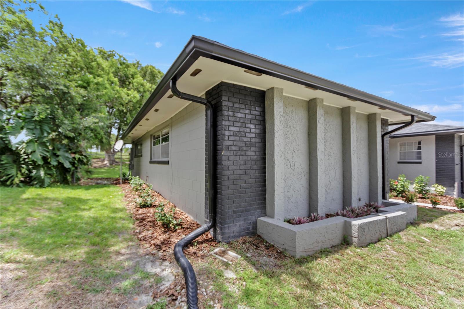 SPRING OAKS - Residential