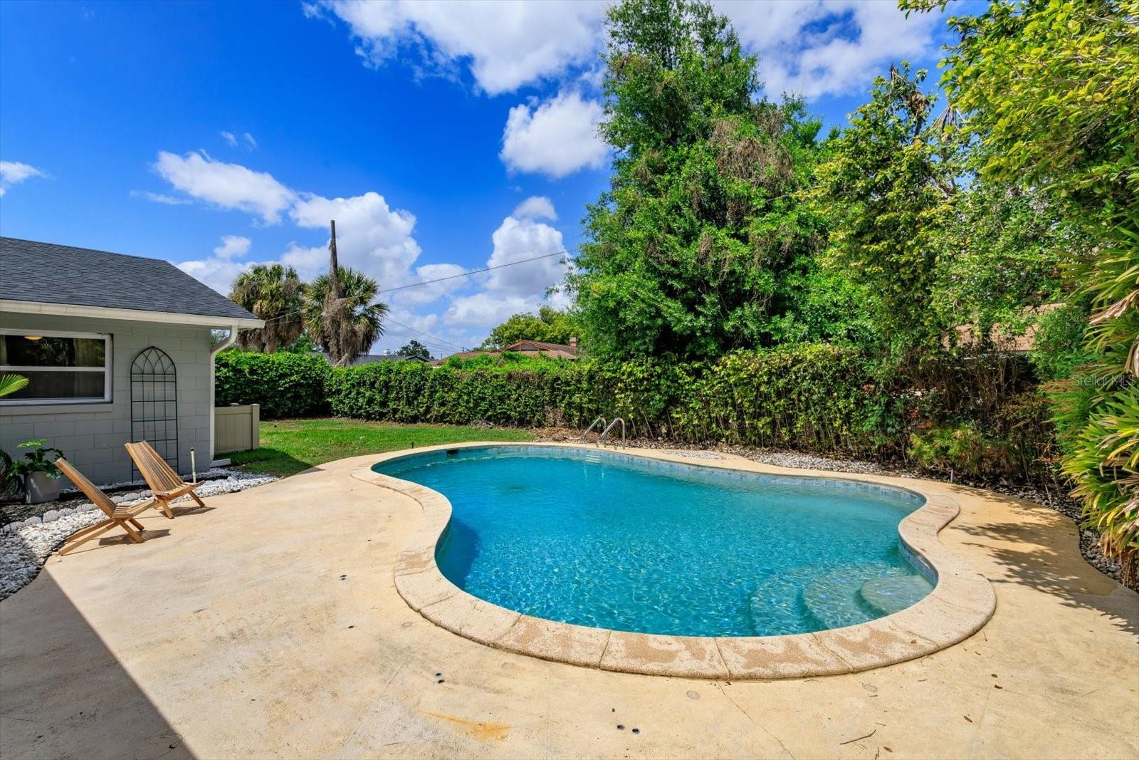 WINTER PARK PINES MERRIE OAKS - Residential