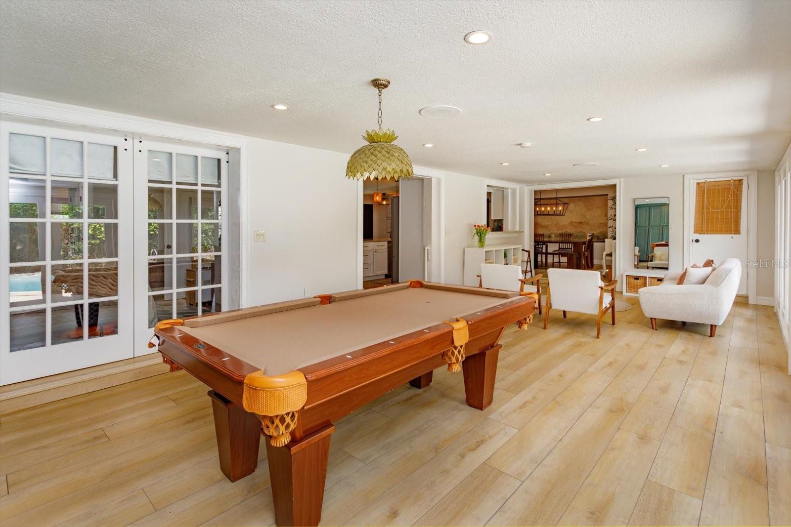 WINTER PARK PINES MERRIE OAKS - Residential