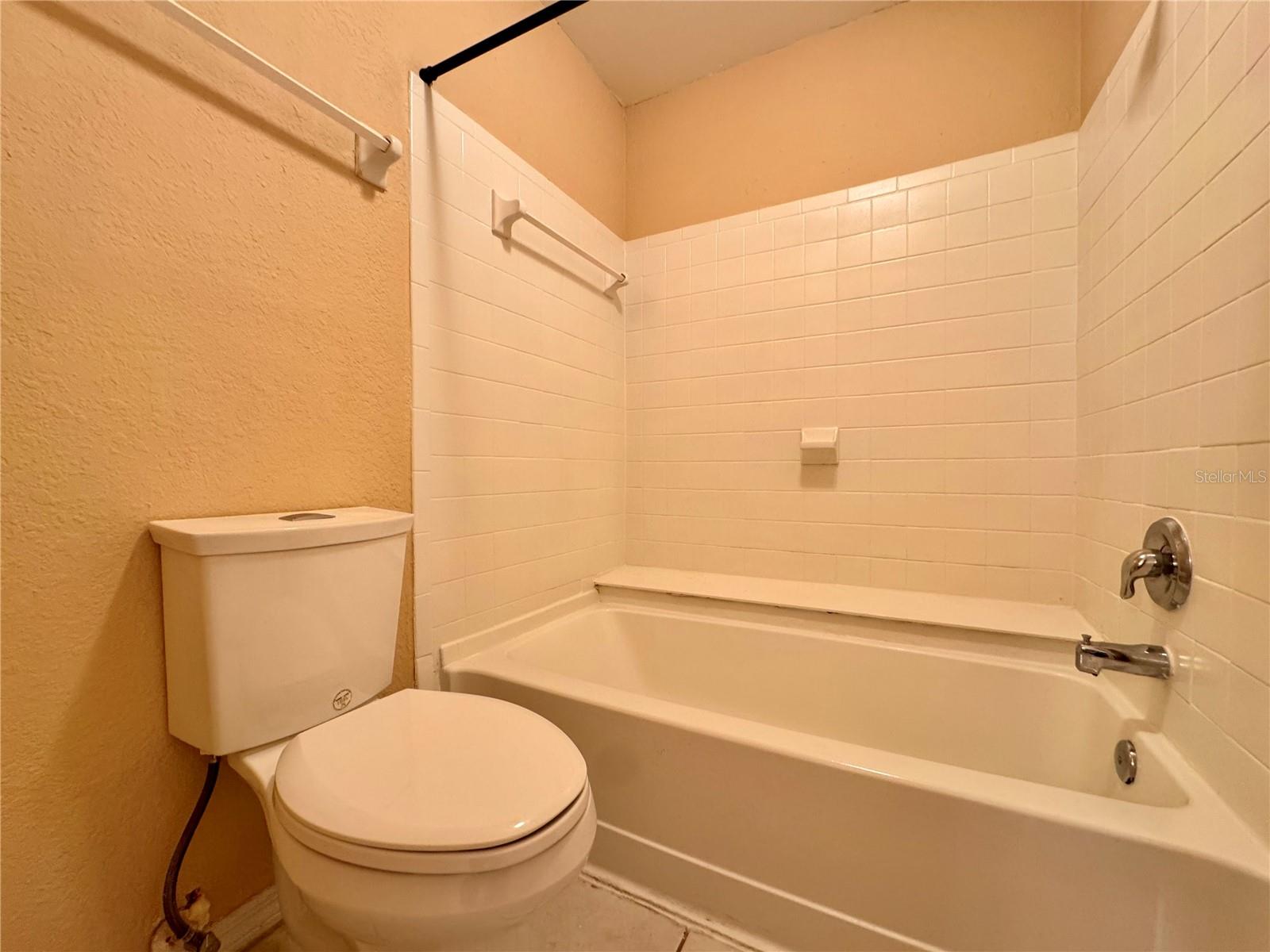 PARKVIEW VILLAGE BLDG 3032 - Residential Lease