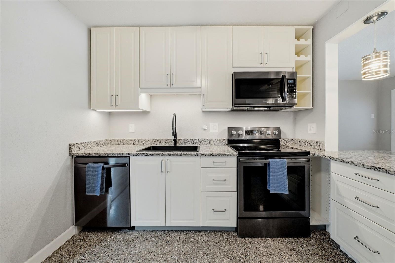 FAIRLAWN PARK - Residential