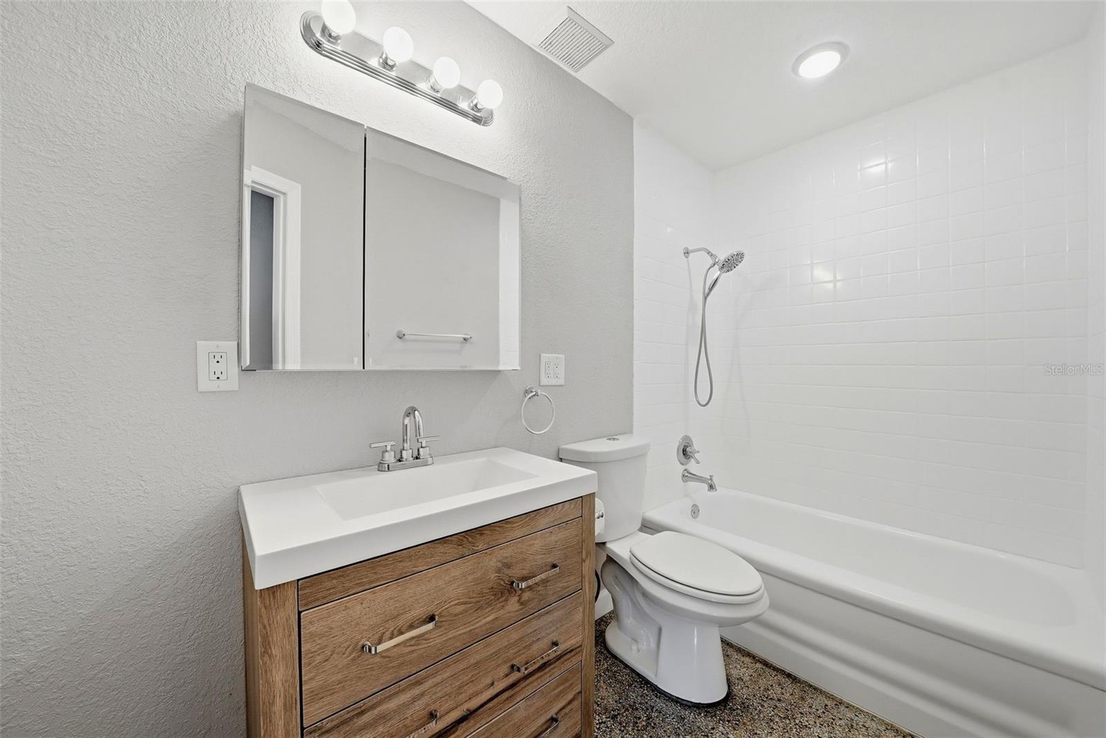 FAIRLAWN PARK - Residential