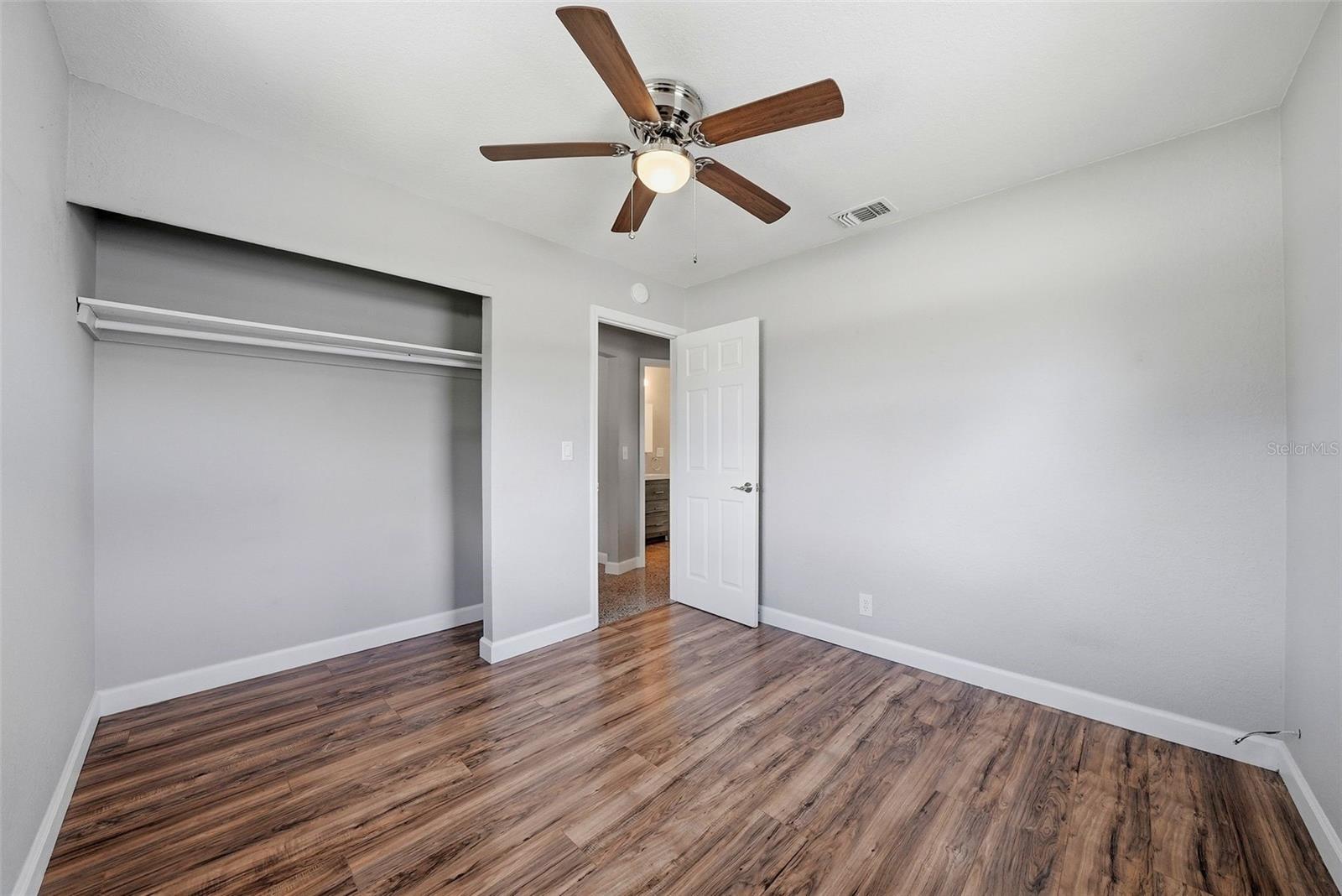 FAIRLAWN PARK - Residential