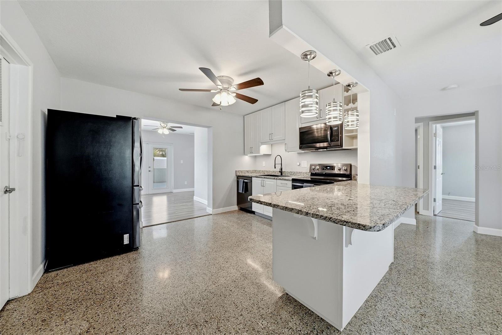 FAIRLAWN PARK - Residential
