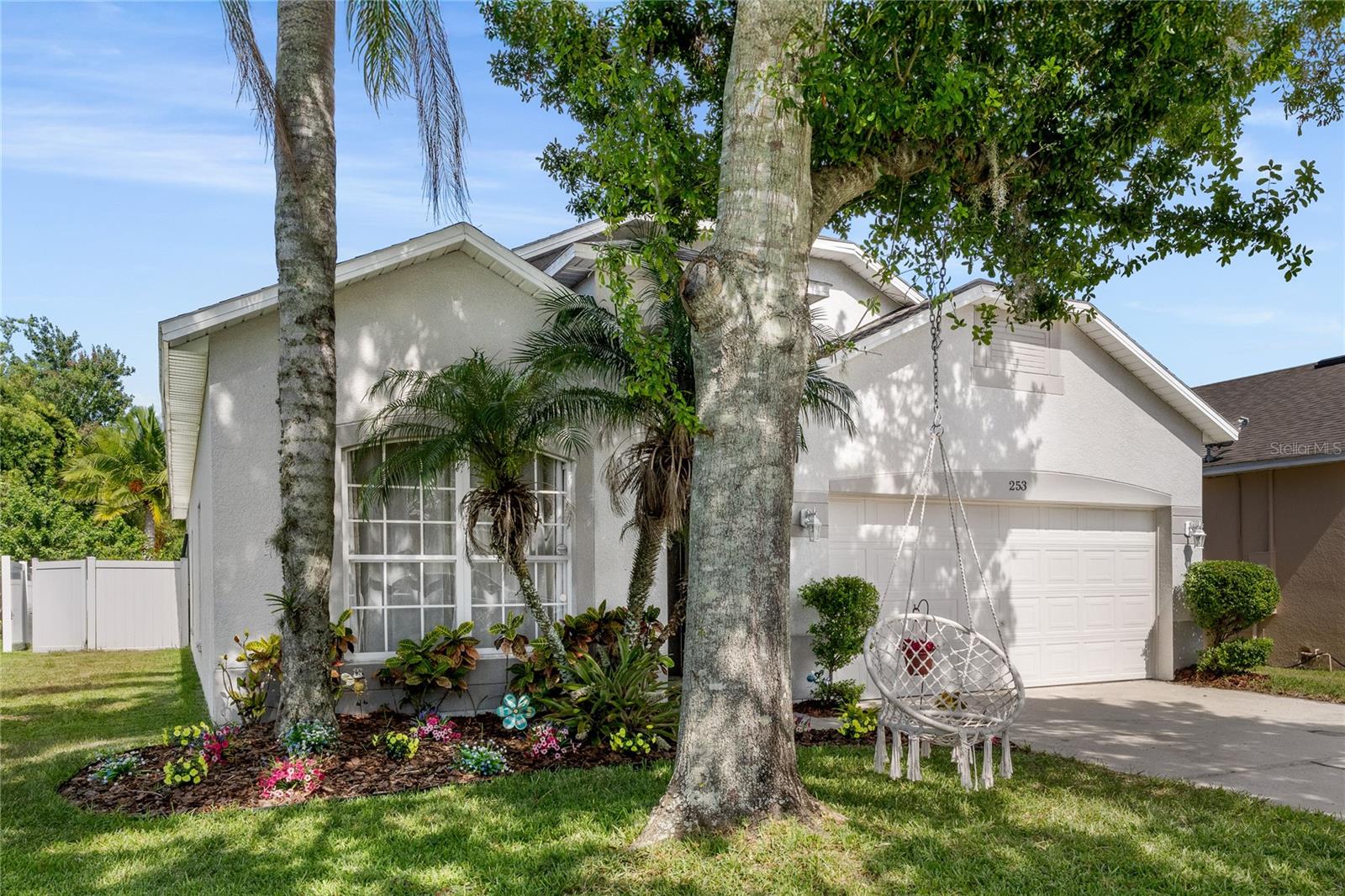253 CLYDESDALE CIRCLE