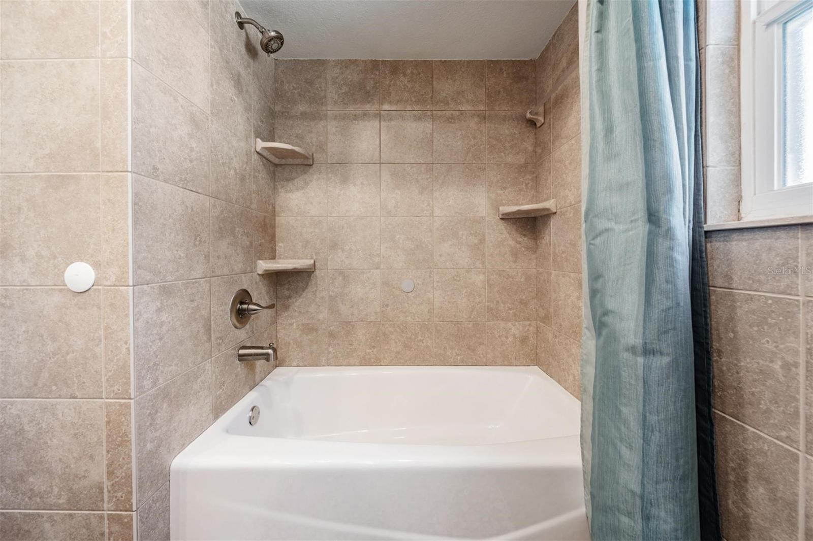 LITHIA RIDGE PH I - Residential