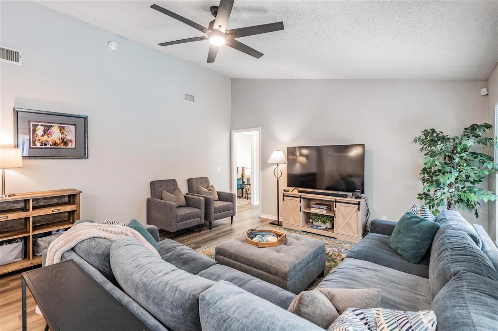 LITHIA RIDGE PH I - Residential