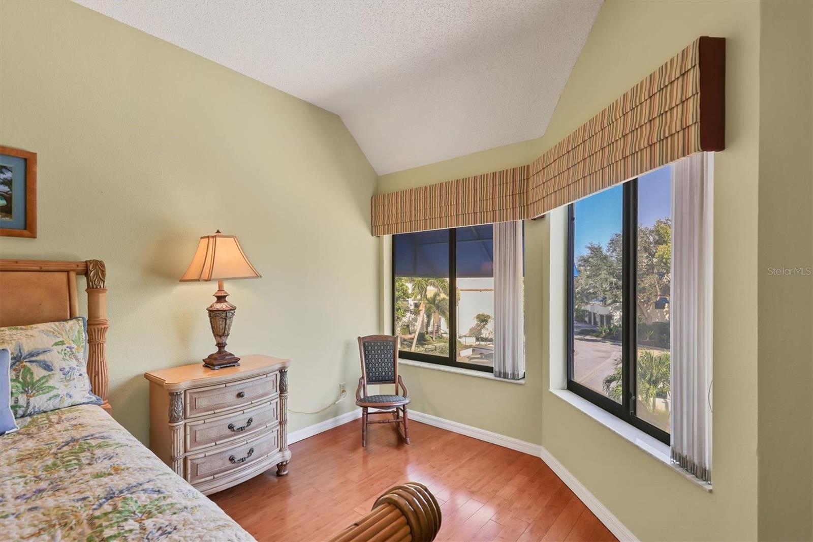 FAIRWAY BAY 1 - Residential