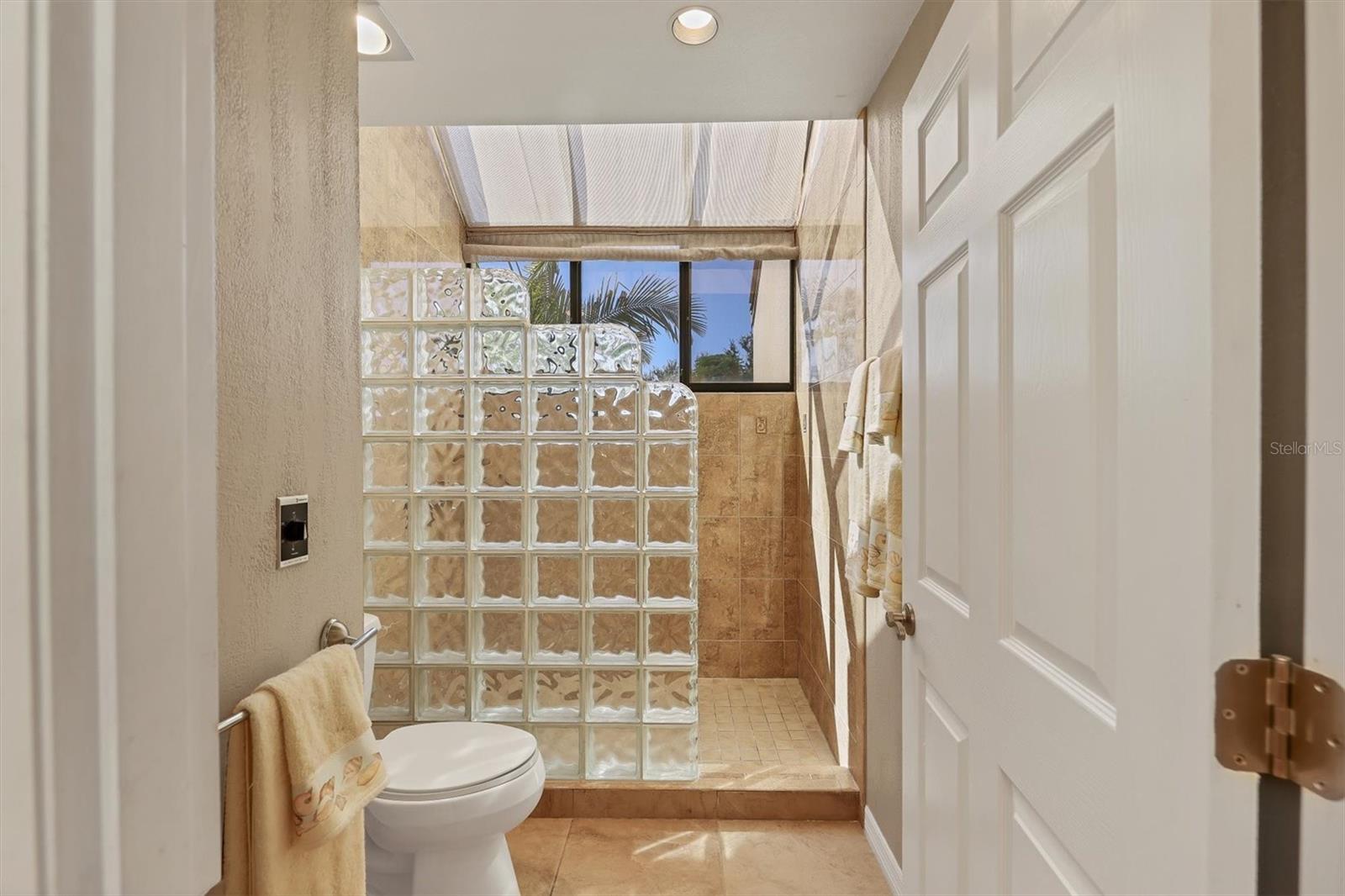FAIRWAY BAY 1 - Residential