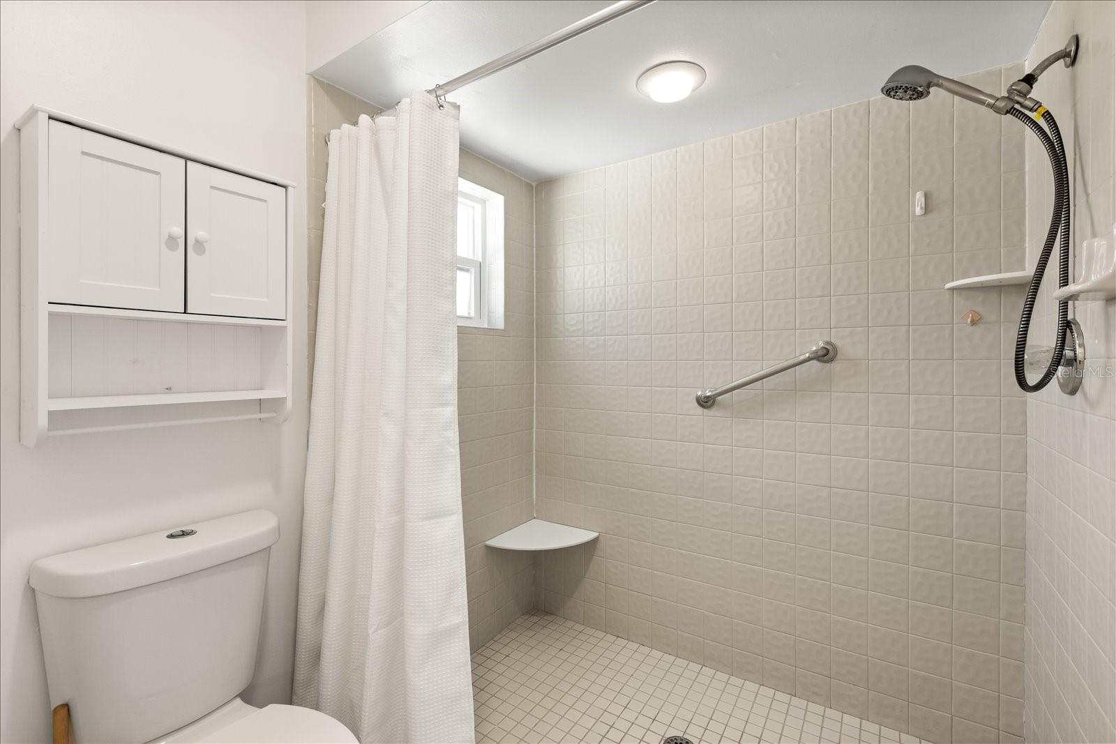 WEKIVA HILLS SEC 06 - Residential