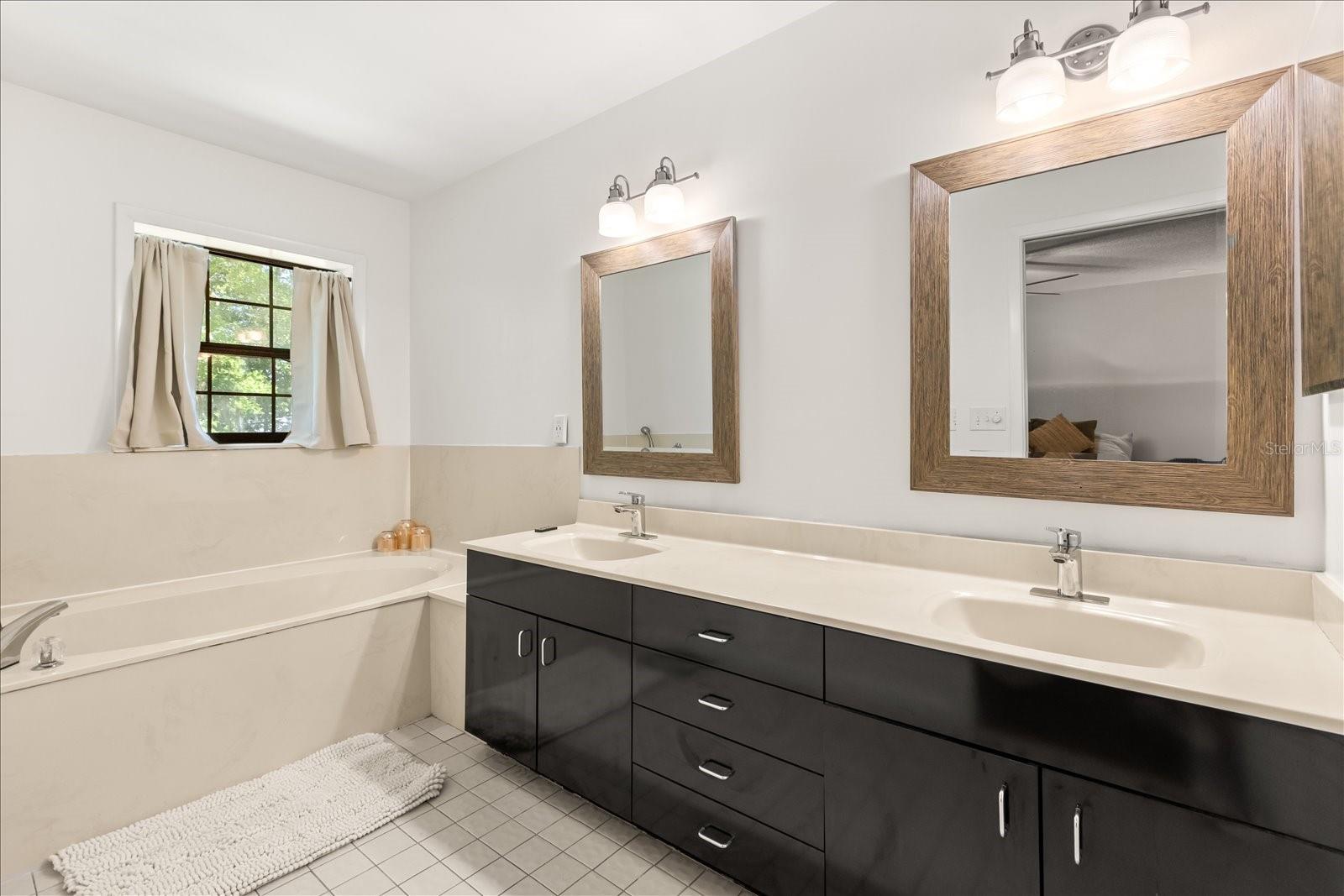 WEKIVA HILLS SEC 06 - Residential