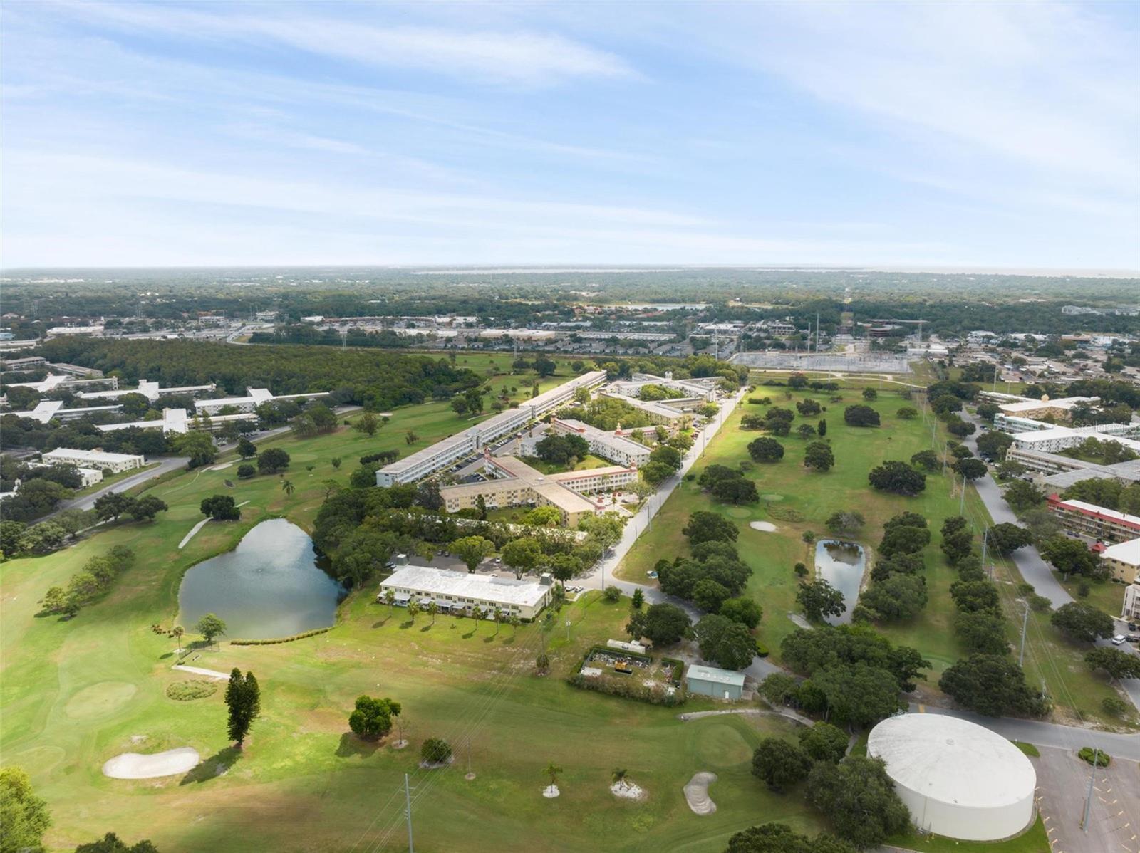 ON TOP OF THE WORLD - Residential