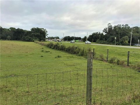 Tiny photo for 1401 State Road 44, Leesburg, FL 34748 (MLS # G5023066)