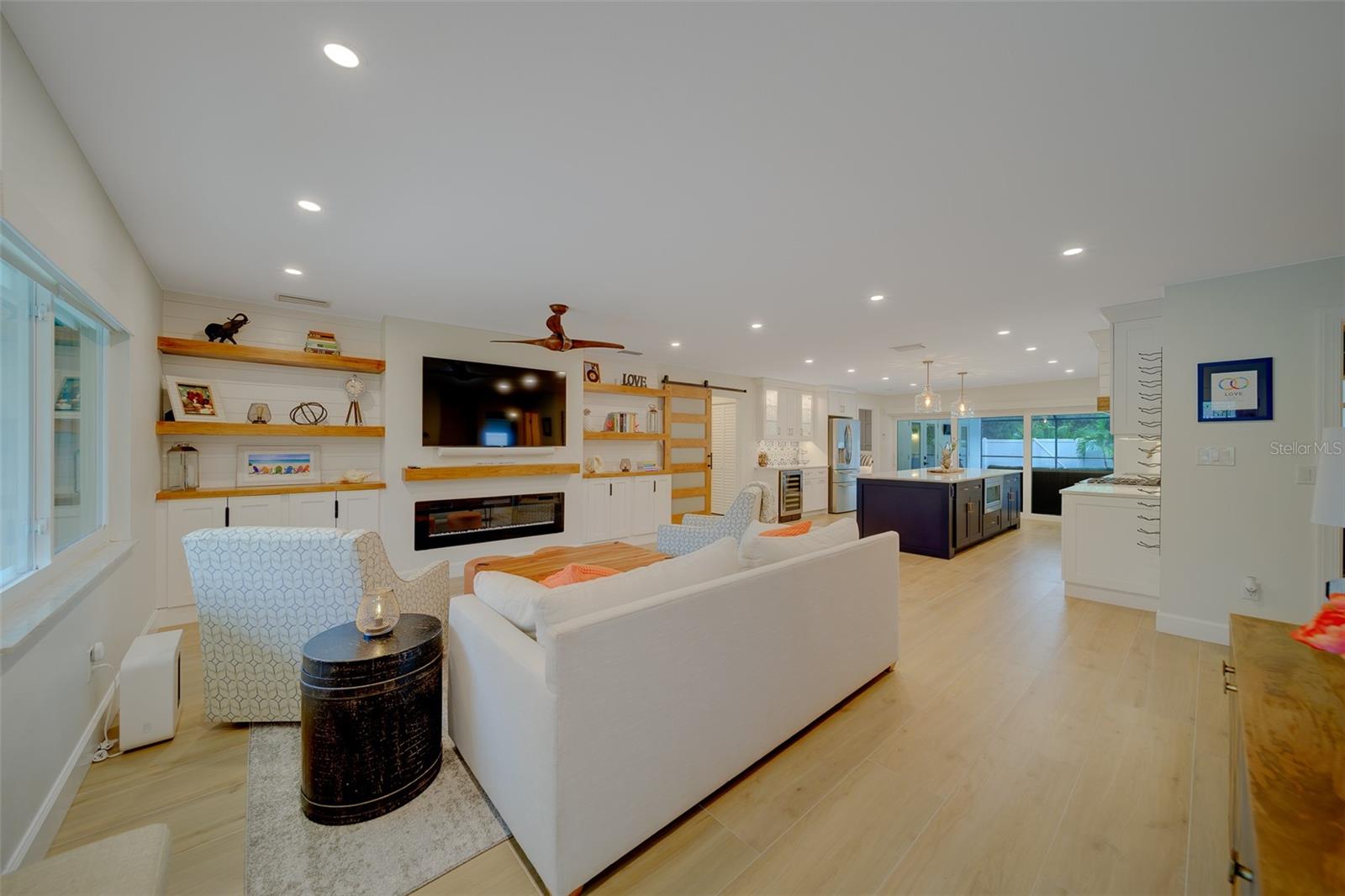 PLEASANT VIEW TERRACE 4TH ADD - Residential