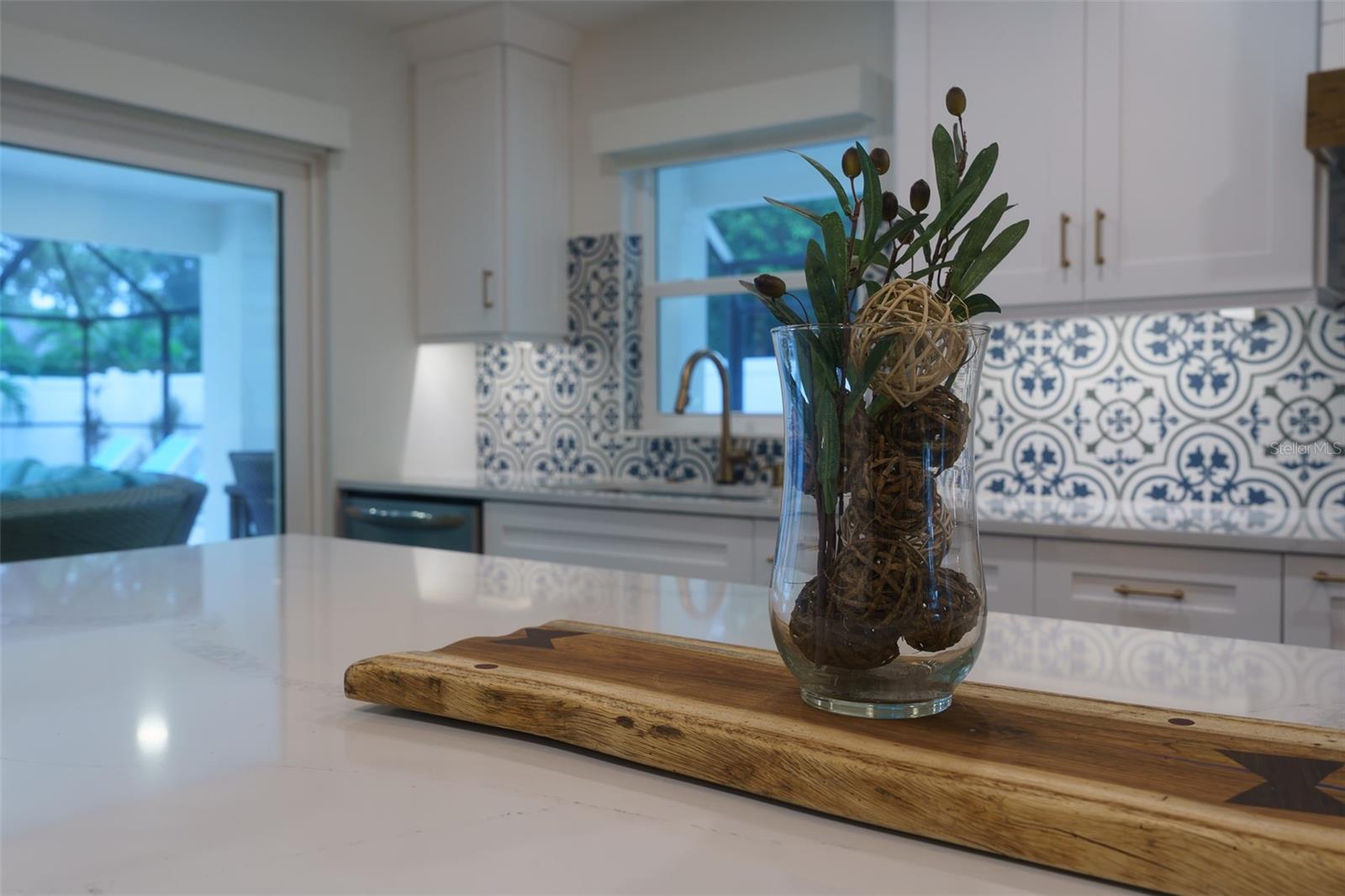 PLEASANT VIEW TERRACE 4TH ADD - Residential