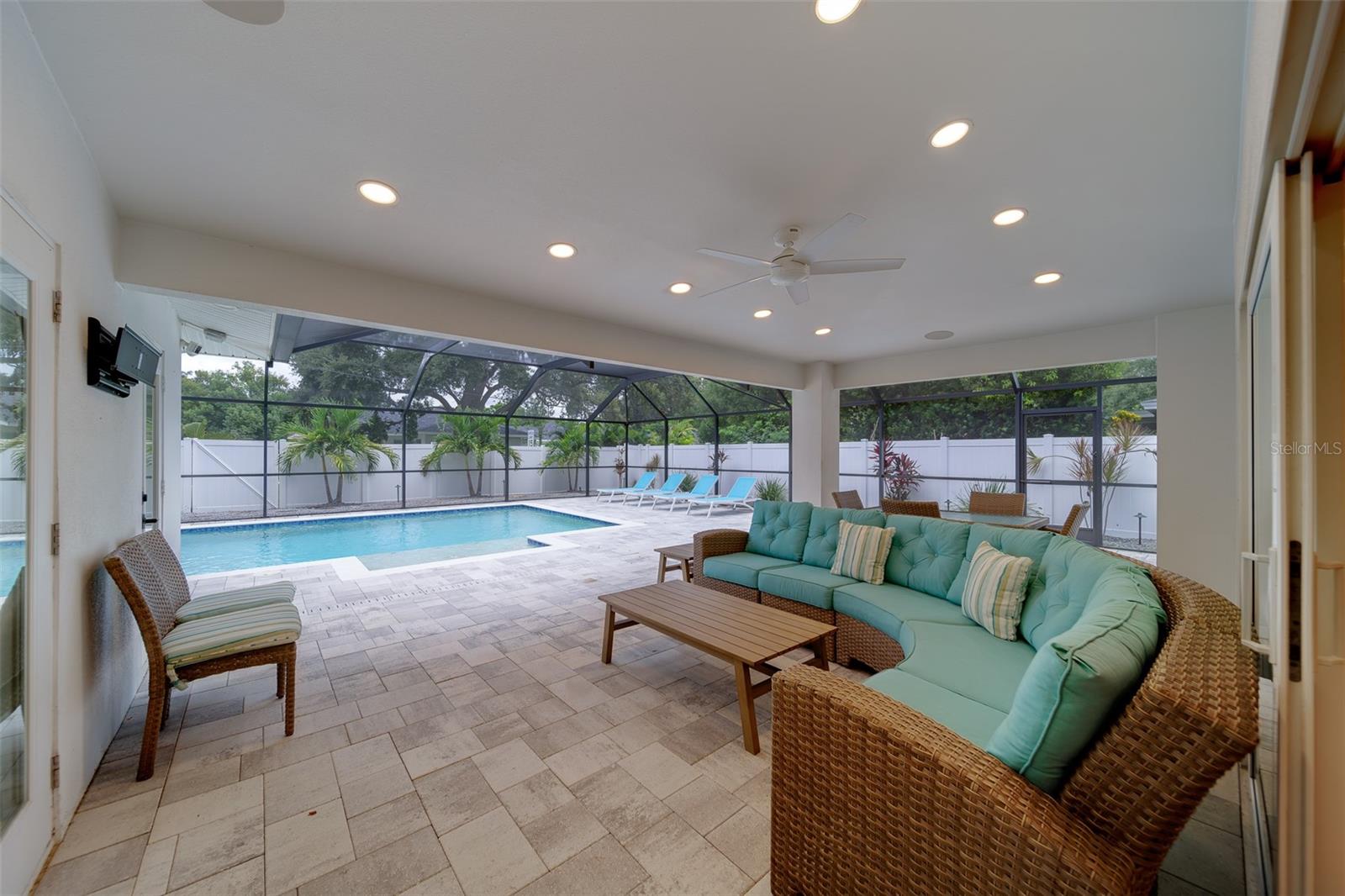 PLEASANT VIEW TERRACE 4TH ADD - Residential