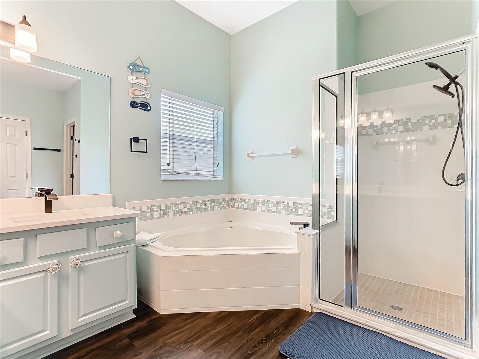 GLENBROOK SUB - Residential