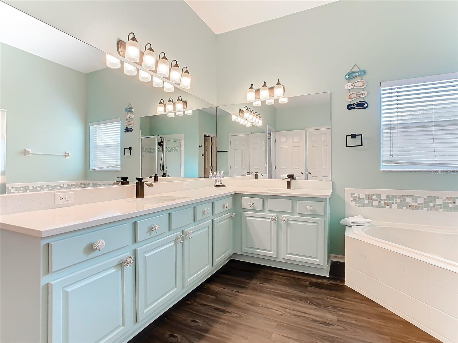 GLENBROOK SUB - Residential