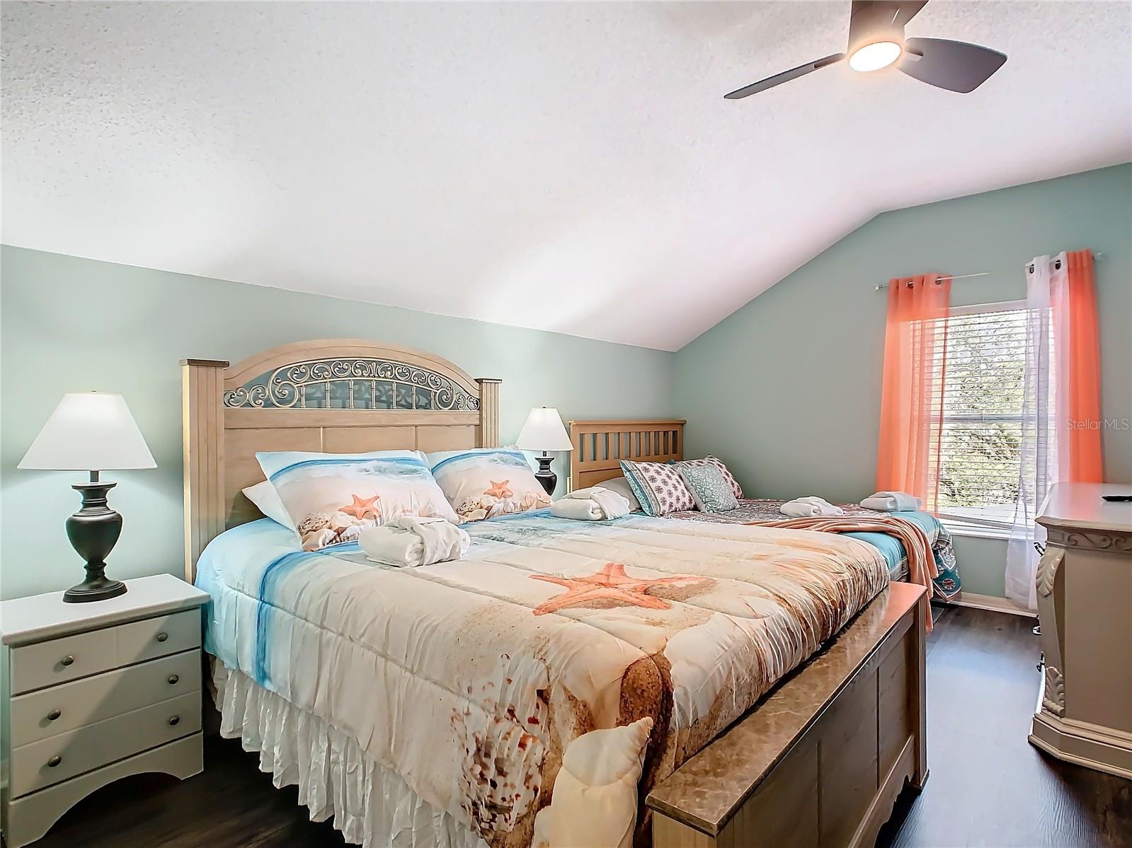 GLENBROOK SUB - Residential