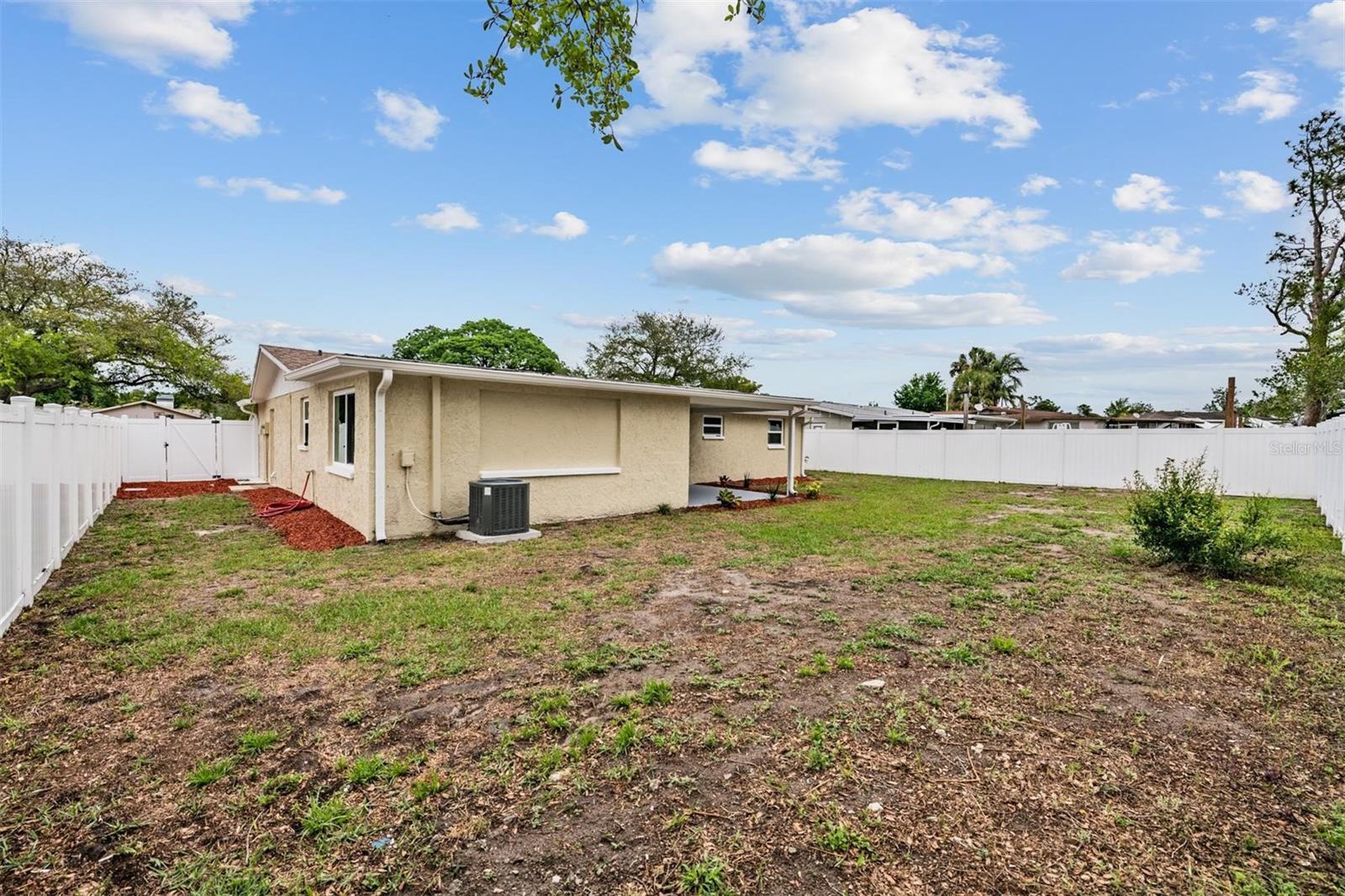 TANGLEWOOD TERRACE UNIT 1 - Residential