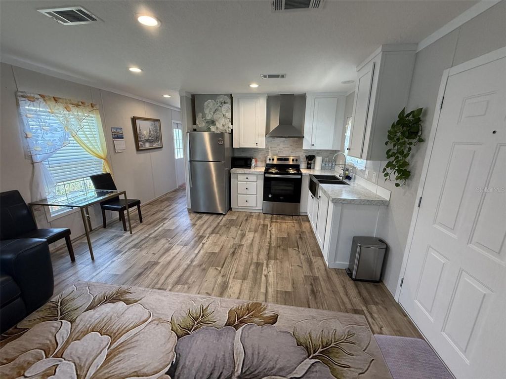 Photo of 7801 34th Avenue N #30, St Petersburg, FL 33710 (MLS # TB8384952)