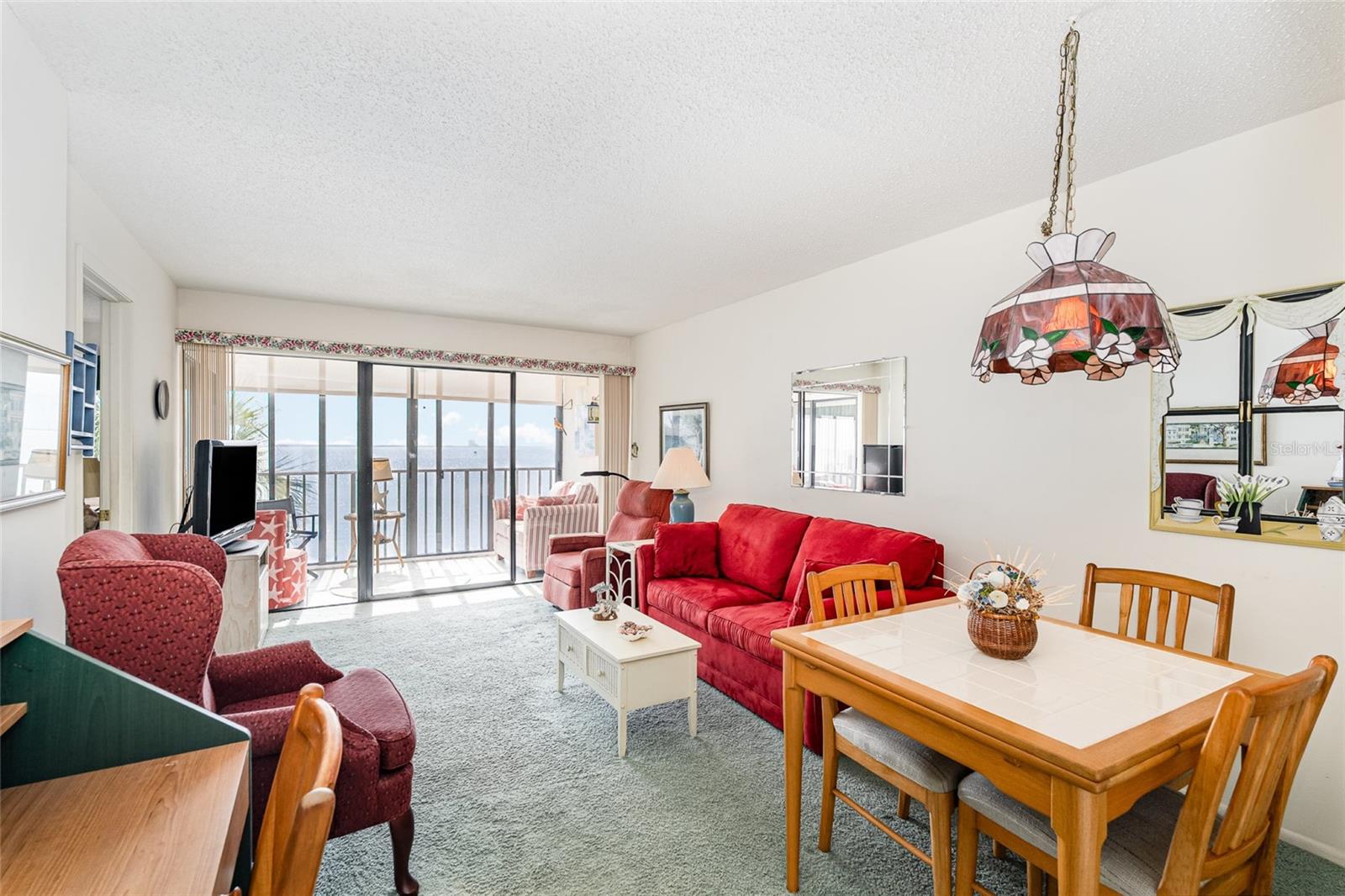 PELICAN POINT CONDOMINIUMS - Residential