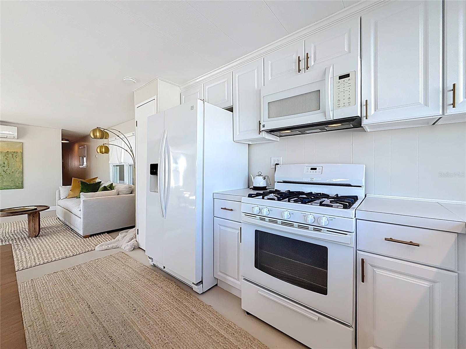 MOBEL AMERICANA MOBILE HOME PARK UNREC - Residential