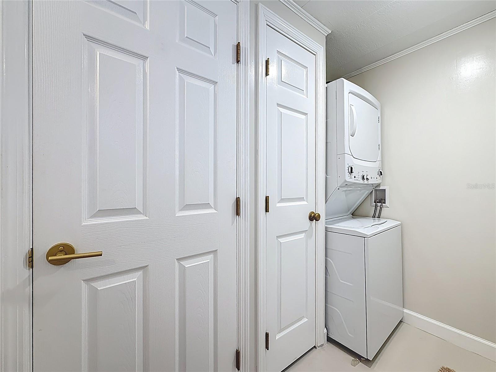 MOBEL AMERICANA MOBILE HOME PARK UNREC - Residential