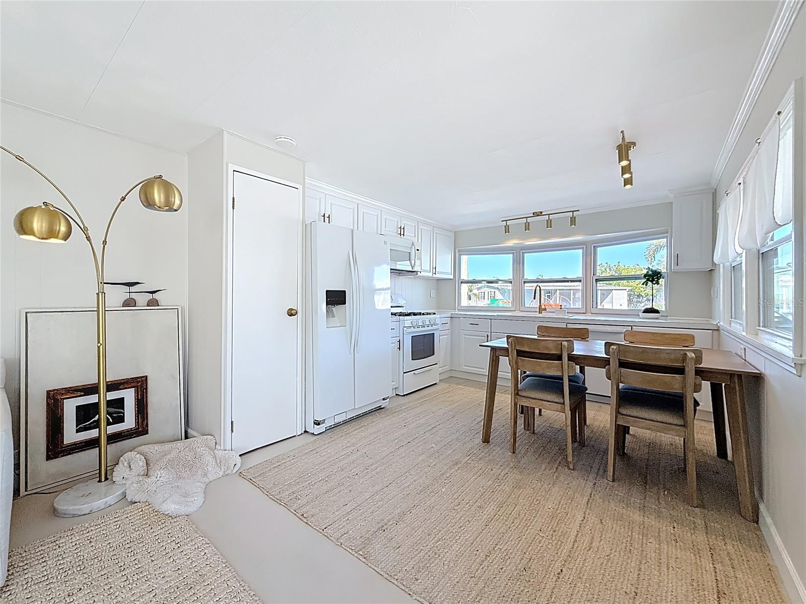 MOBEL AMERICANA MOBILE HOME PARK UNREC - Residential