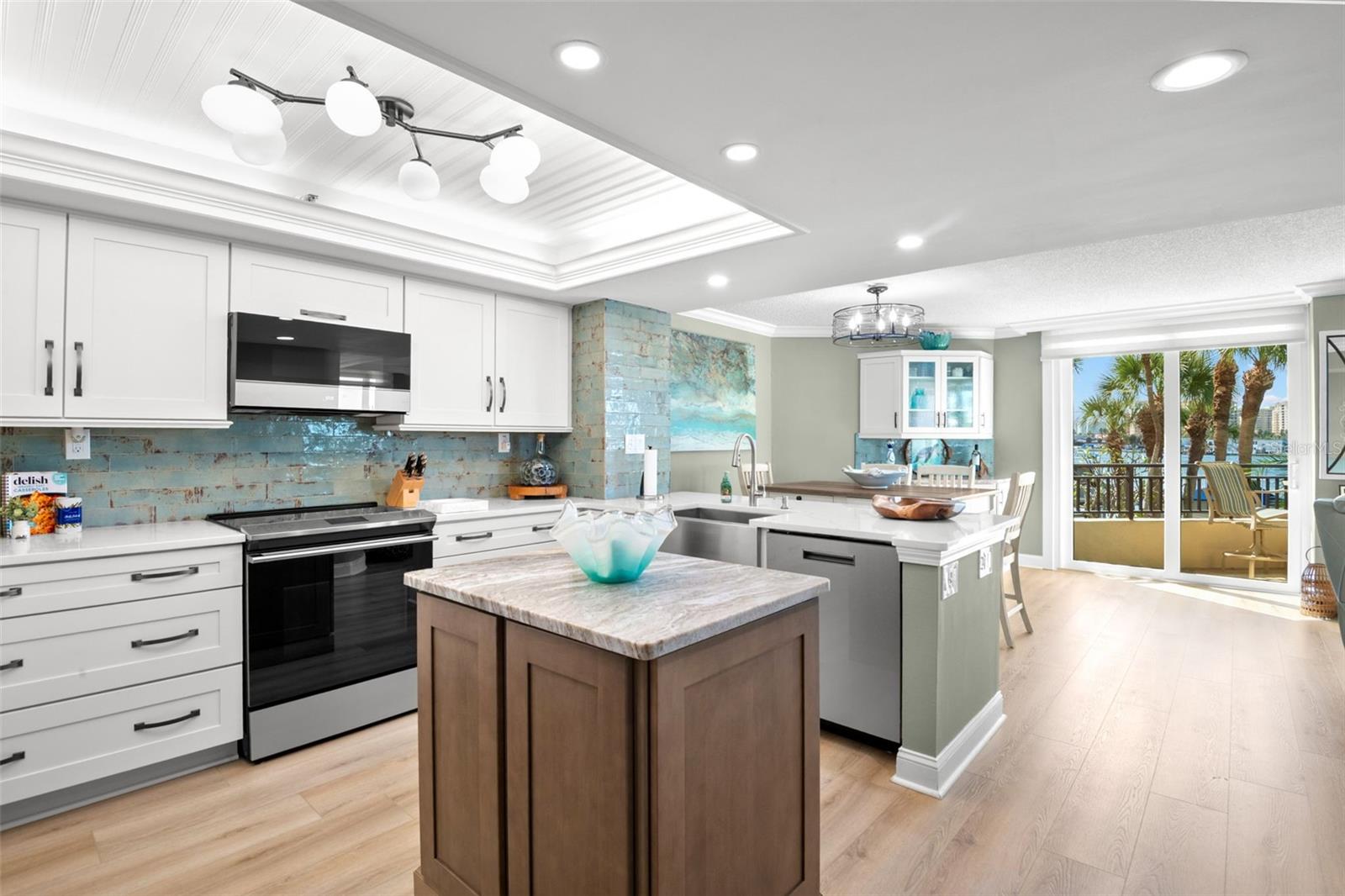 ISLAND WALK CONDO - Residential