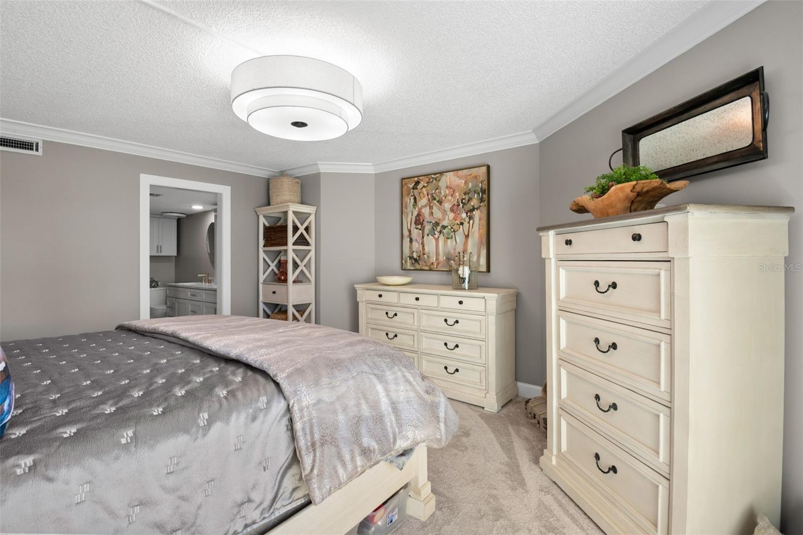 ISLAND WALK CONDO - Residential