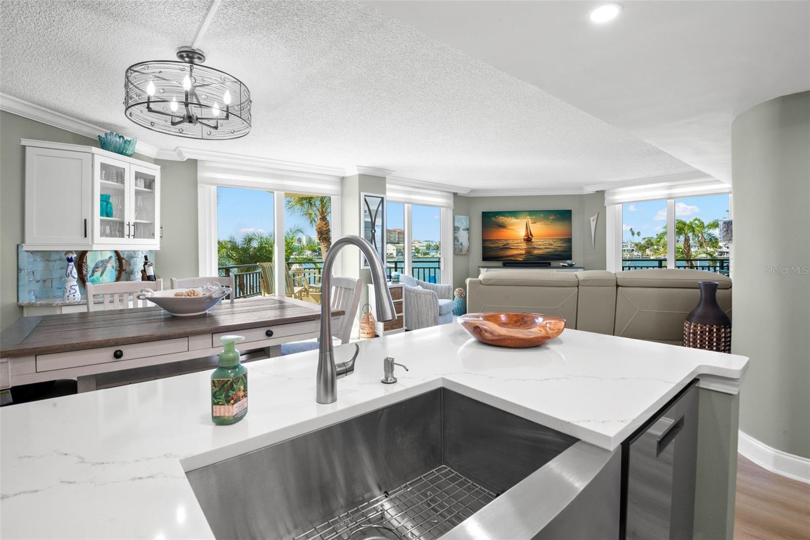 ISLAND WALK CONDO - Residential