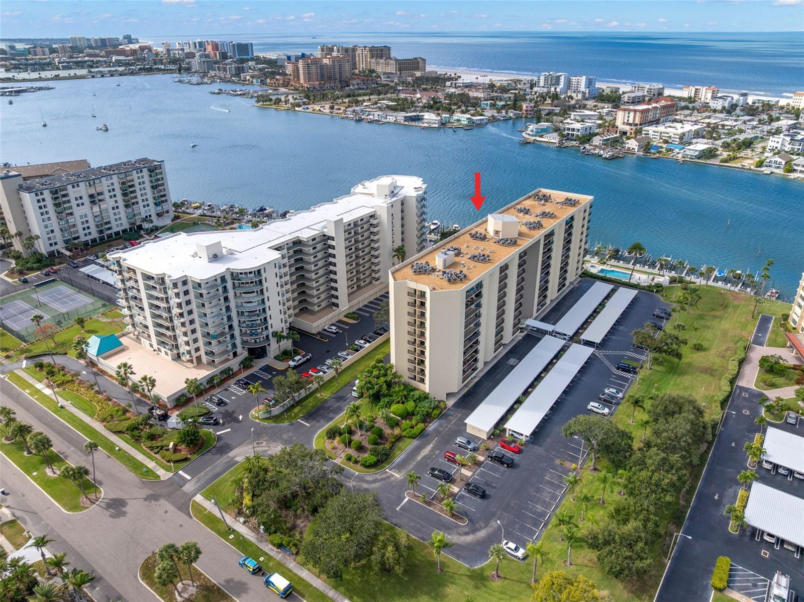 ISLAND WALK CONDO - Residential