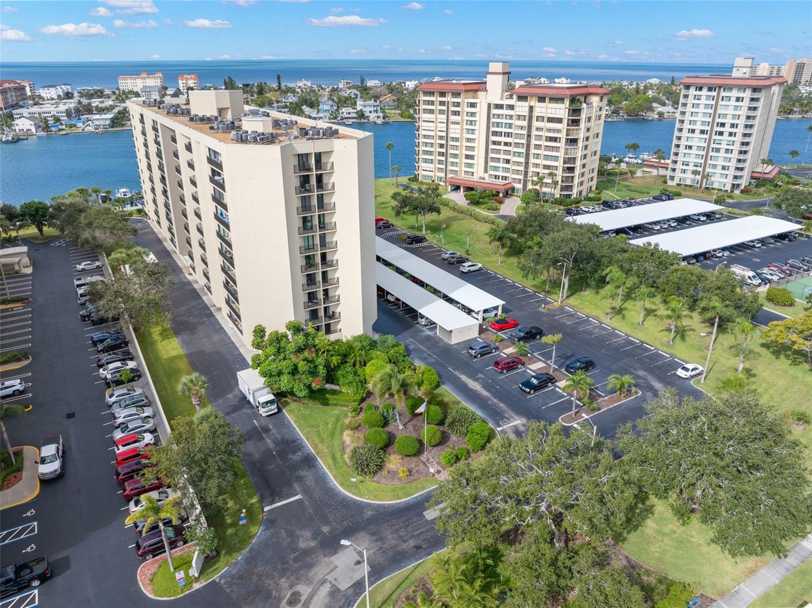 ISLAND WALK CONDO - Residential