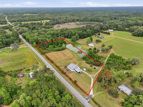 Photo of 3767 NW 156th Avenue, Gainesville, FL 32609 (MLS # GC539217)