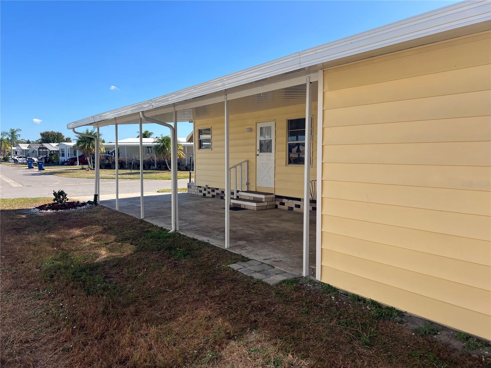 SHADOW BROOK MOBILE HOME - Residential