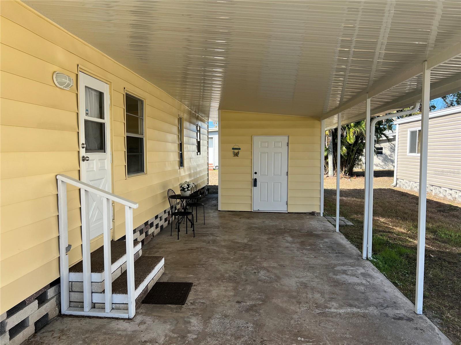 SHADOW BROOK MOBILE HOME - Residential