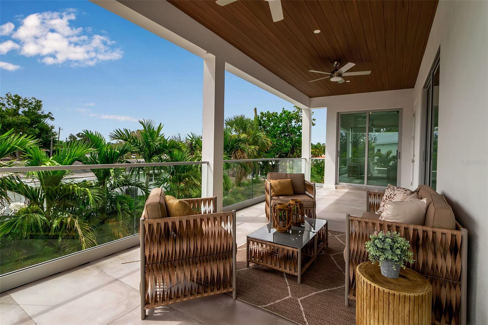 SOUTH GATE - Residential