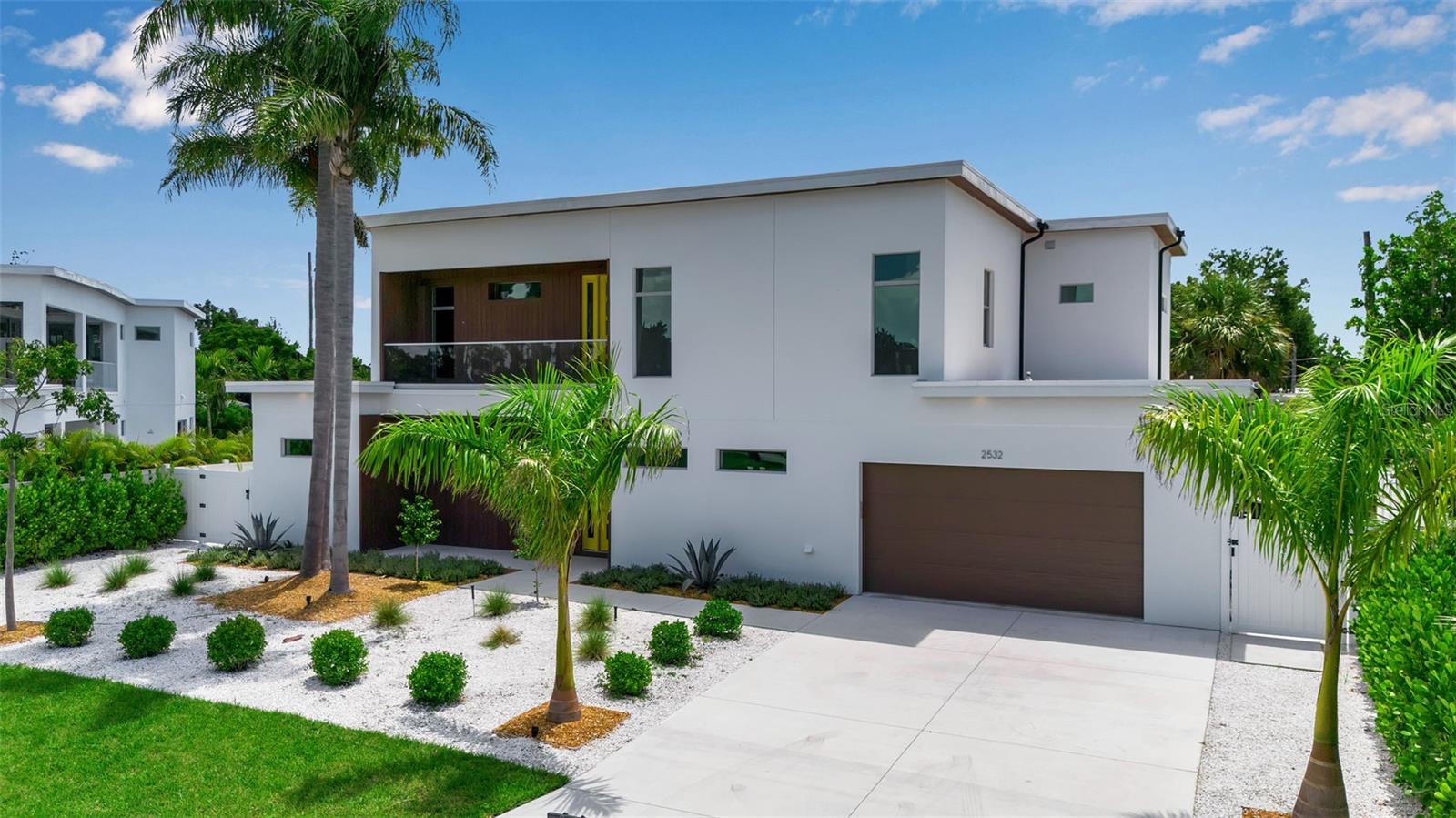 2532 FRUIT TREE DRIVE