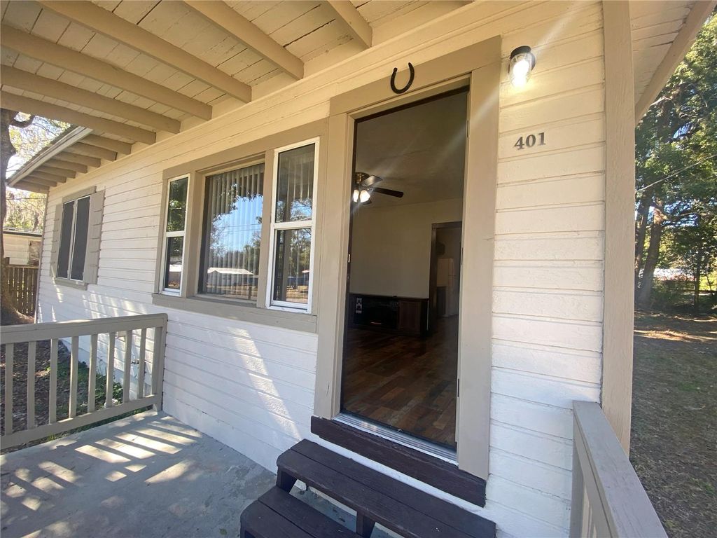 Photo of 401 N Cherry Street, Starke, FL 32091 (MLS # GC537219)