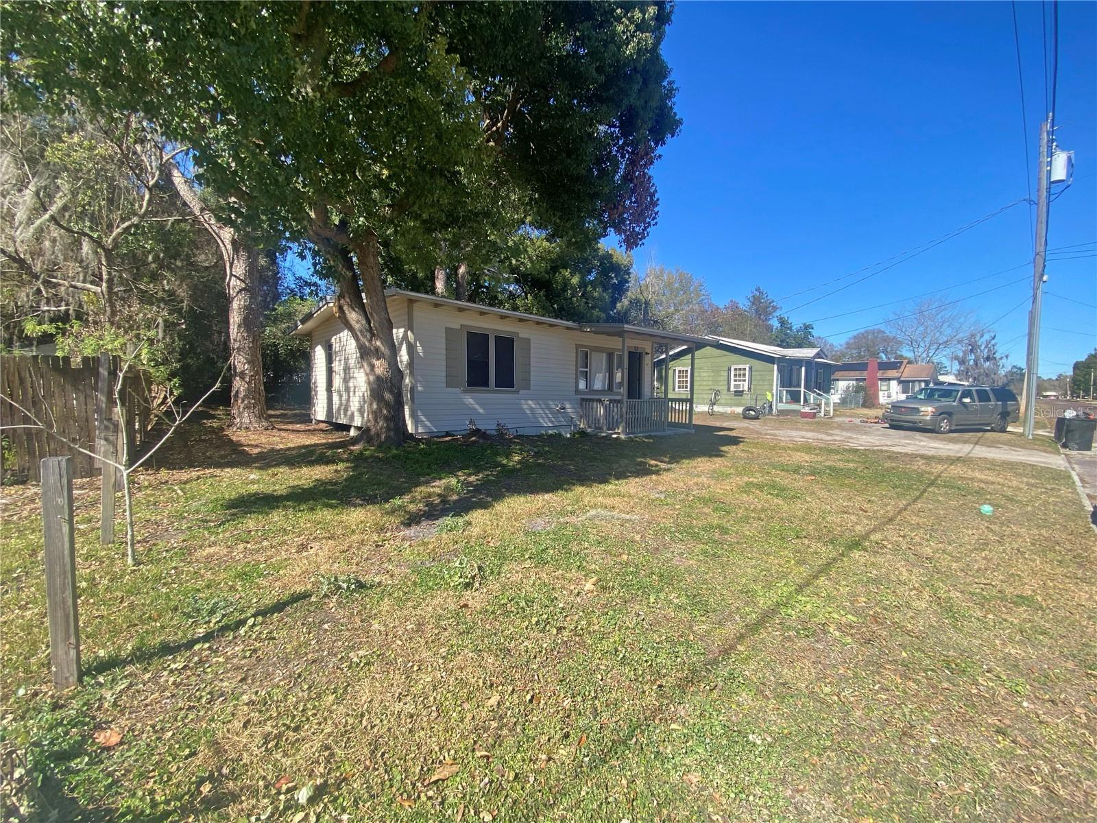 LIVINGSTON & TRUBYS ADD - Residential